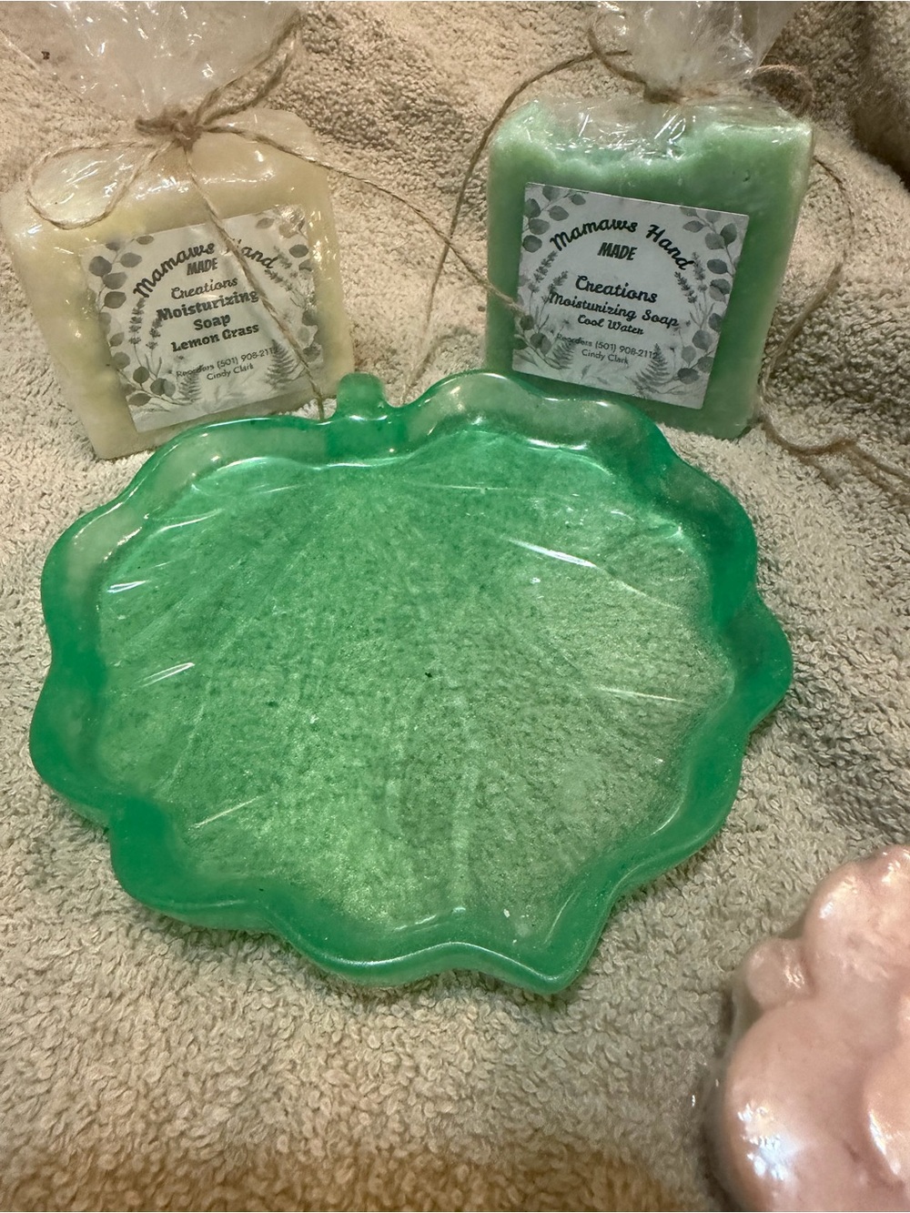 Green Soap Dish with Matching Soaps